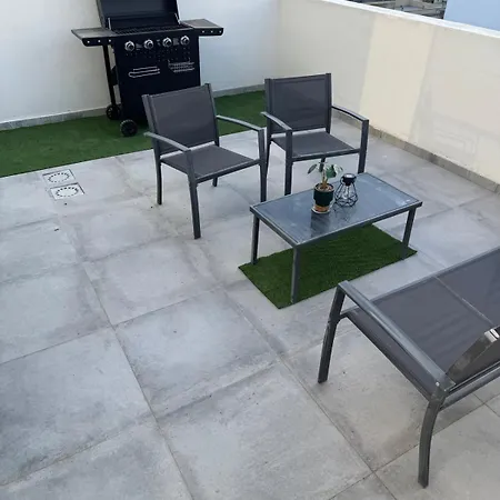Apartment The Fifth Penthouse - 3 Large Bedrooms Gzira