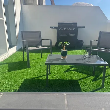 The Fifth Penthouse - 3 Large Bedrooms Apartment Gzira